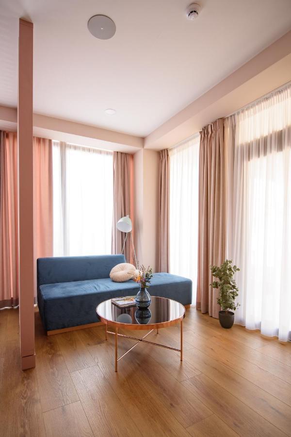 Vila Sarisa Deva Exteriér fotografie